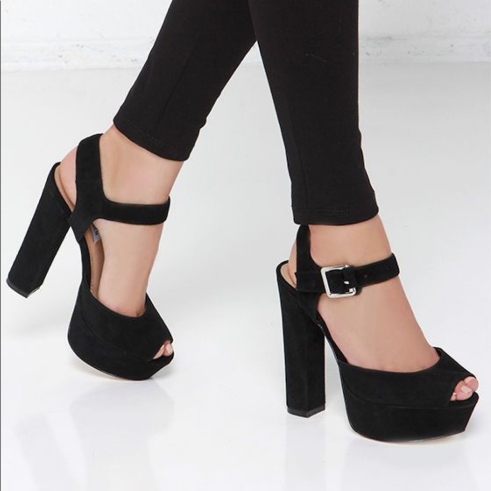 Steve Madden Jillyy Black Heels